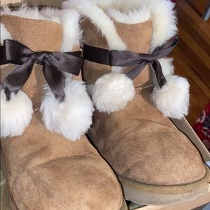 UGG Gita Pom Pom Booties